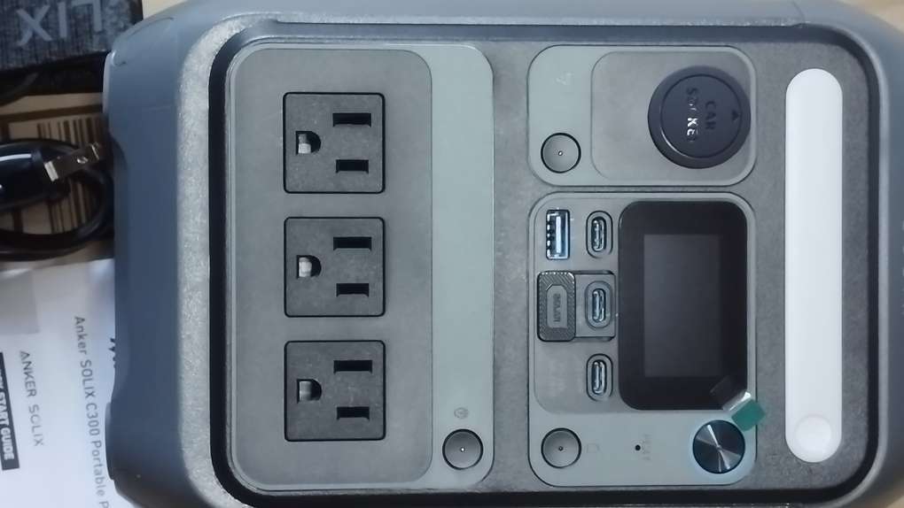 Anker C300 ポータブル電源 レビュー