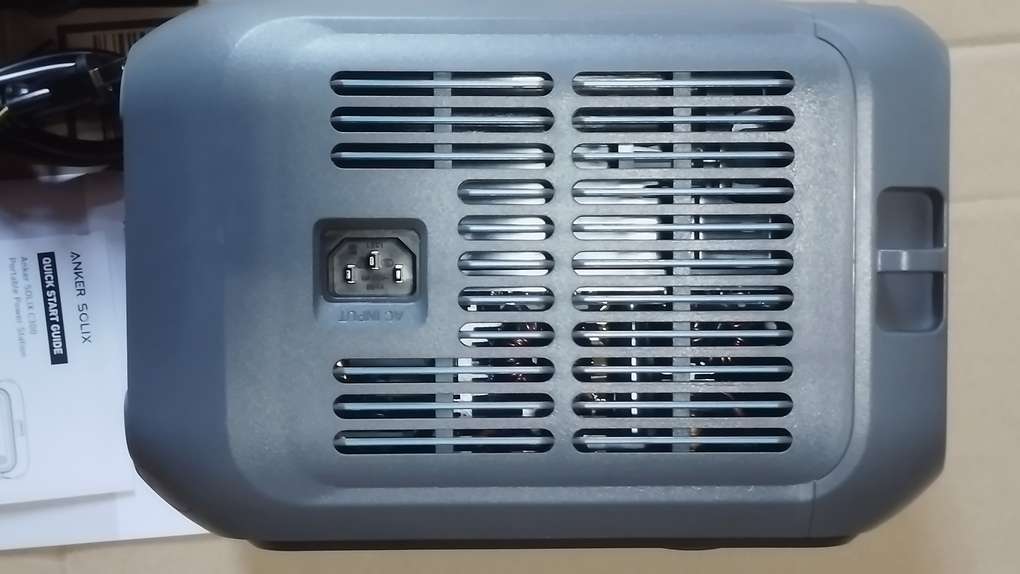 Anker C300 ポータブル電源 レビュー